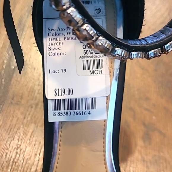 🌻🦋🌻🦋🌻GIVE AWAY DAY🌻🦋🌻 Black Heels with Rhinestone Ankle Strap ❤️❤️❤️ - Picture 3 of 9